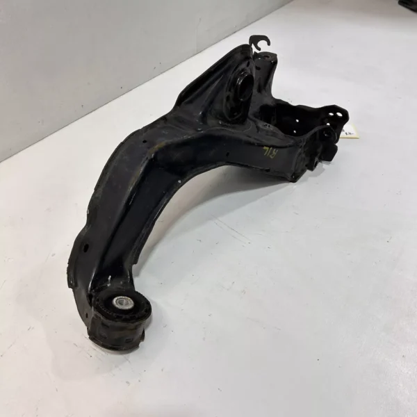 BMW TRAILING ARM